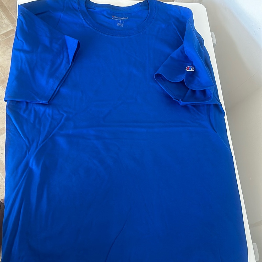 Champion tshirt
